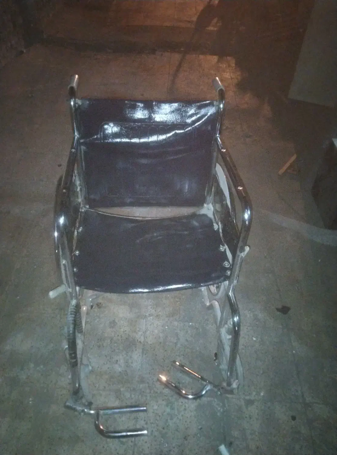 ویلچر سالم و مرتب به قیمت پایین|آرایشی، بهداشتی، درمانی|مشهد, خین عرب|دیوار