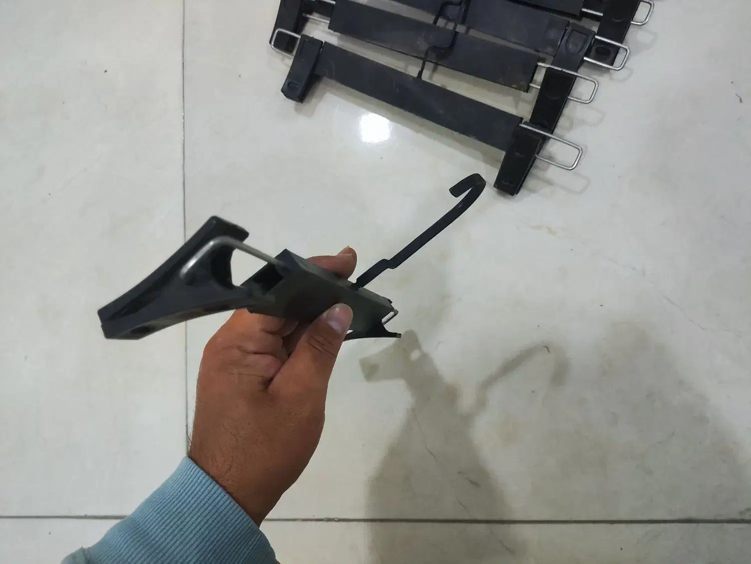 آویز گیره ای لباس|بندرخت و رختآویز|ارومیه, |دیوار