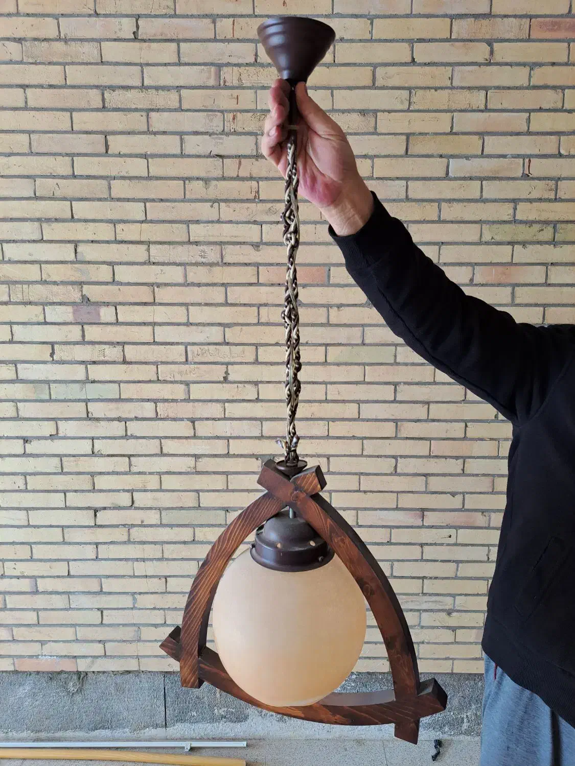 لوستر چوبی شیک|لوستر و چراغ آویز|کرمان, |دیوار