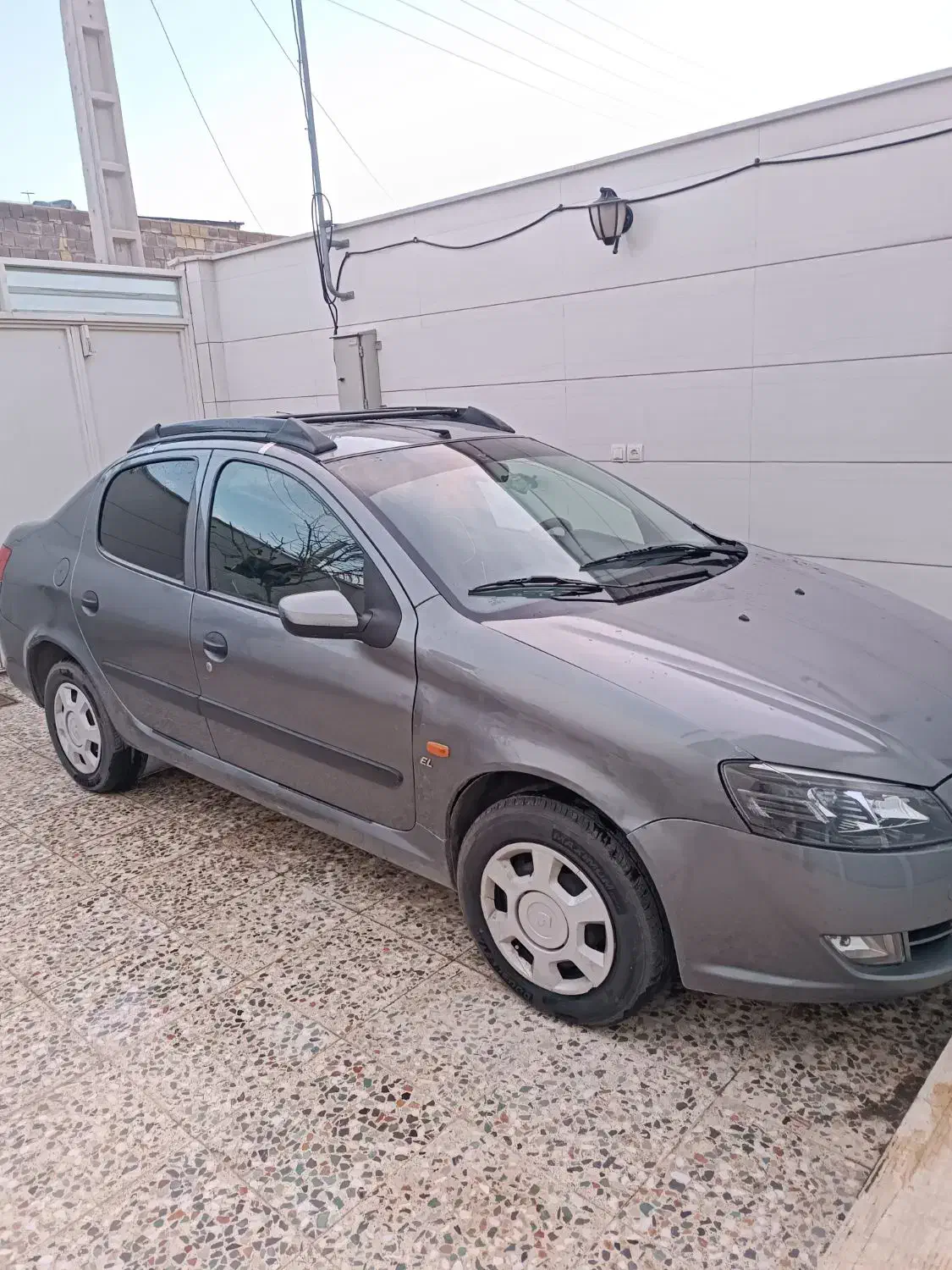 رانا۹۱خاکستری متالیک|خودرو سواری و وانت|نجف‌آباد, امیرآباد|دیوار