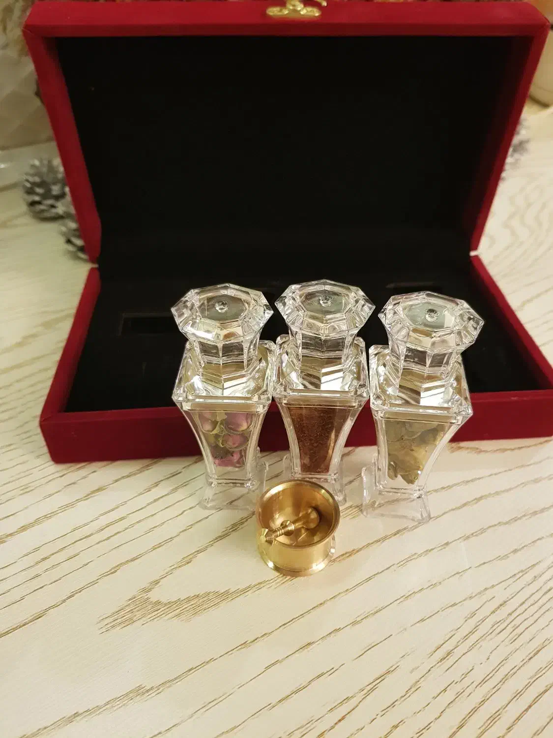 پک کادویی ممتاز زعفران|خوردنی و آشامیدنی|مشهد, فلسطین|دیوار