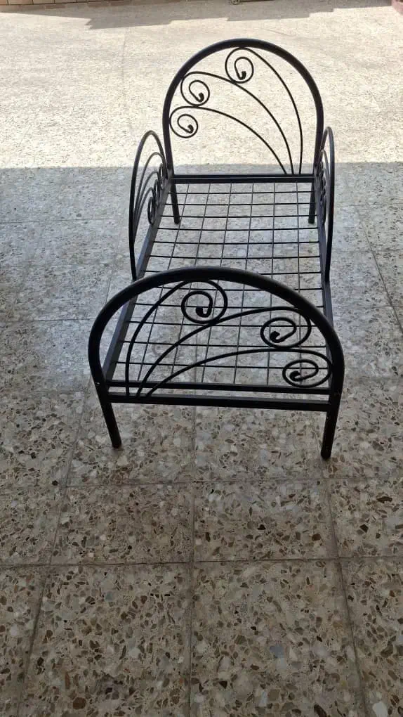 تخت|تخت و سرویس خواب|رشت, دیانتی|دیوار