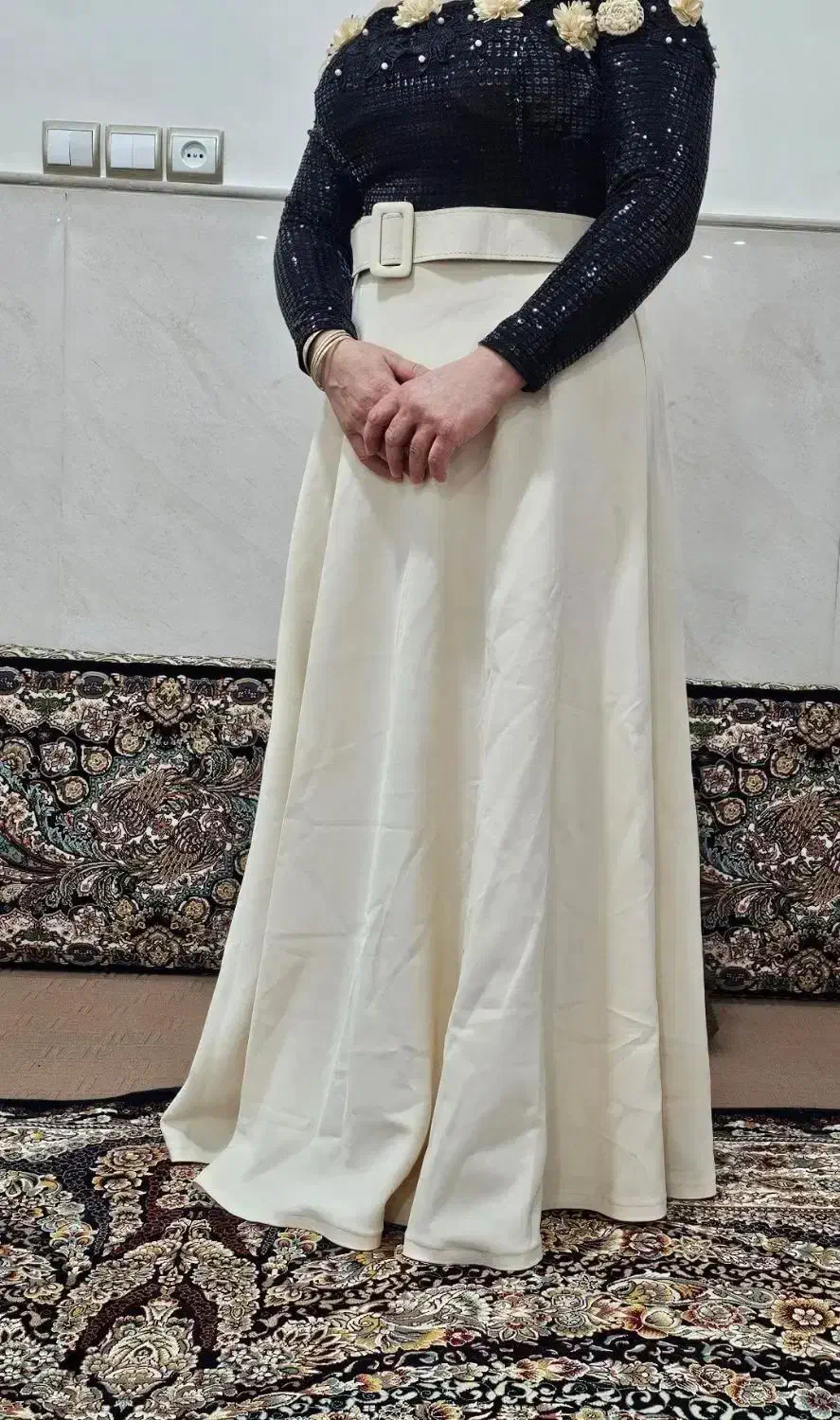 لباس مجلسی|لباس|بزینه رود, |دیوار