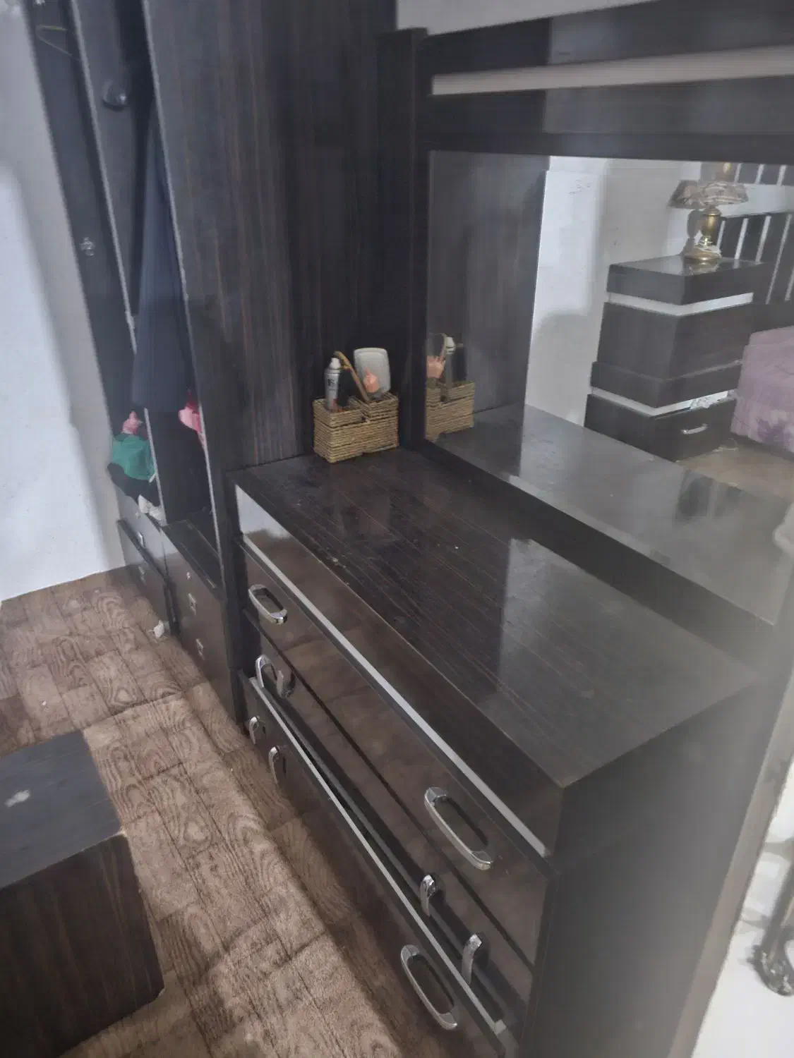 دراور اینه|جاکفشی، کمد، دراور|نجفآباد, یزدانشهر|دیوار