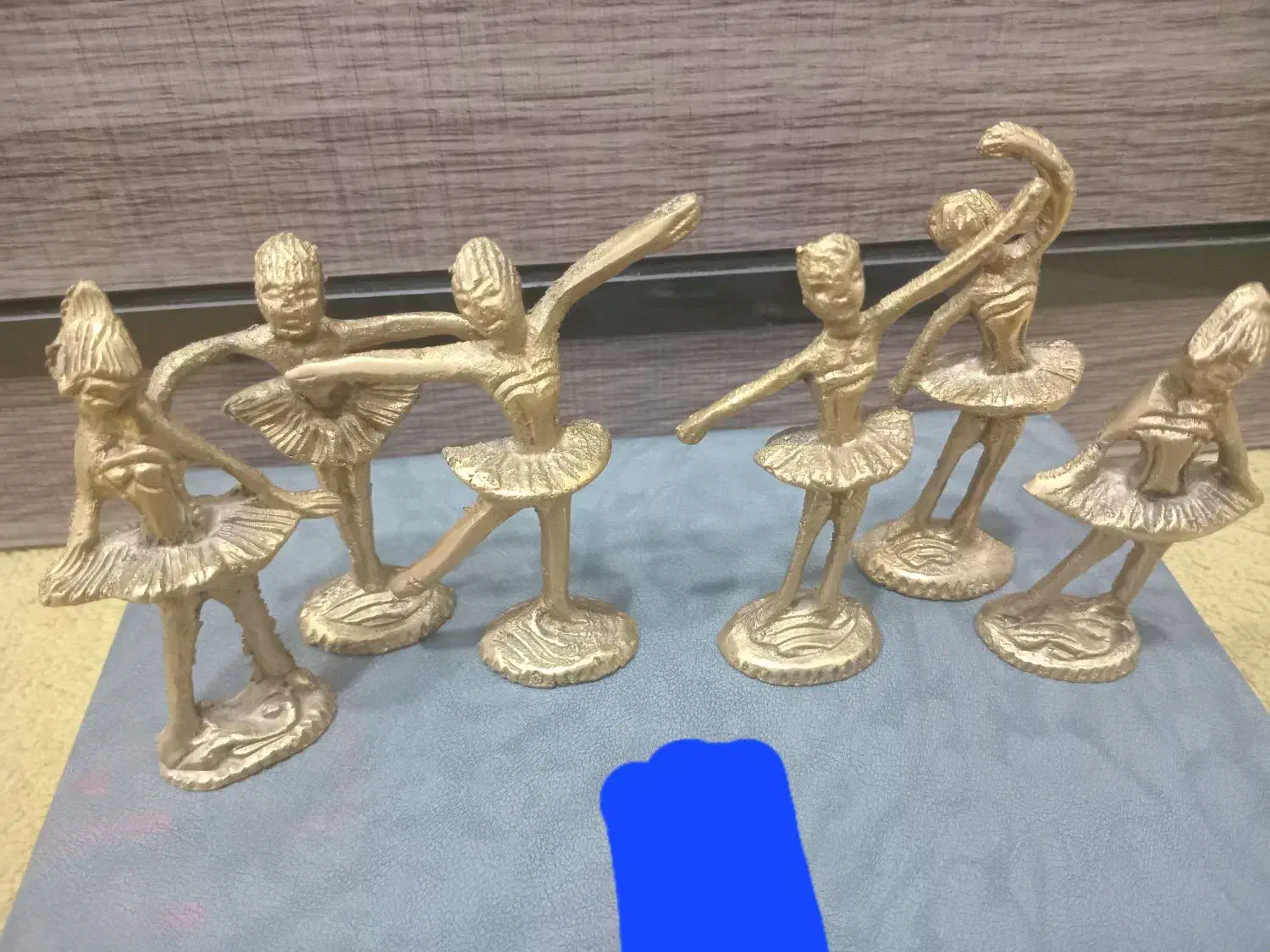 مجسمه برنز|مجسمه، تندیس، ماکت|دورود, |دیوار