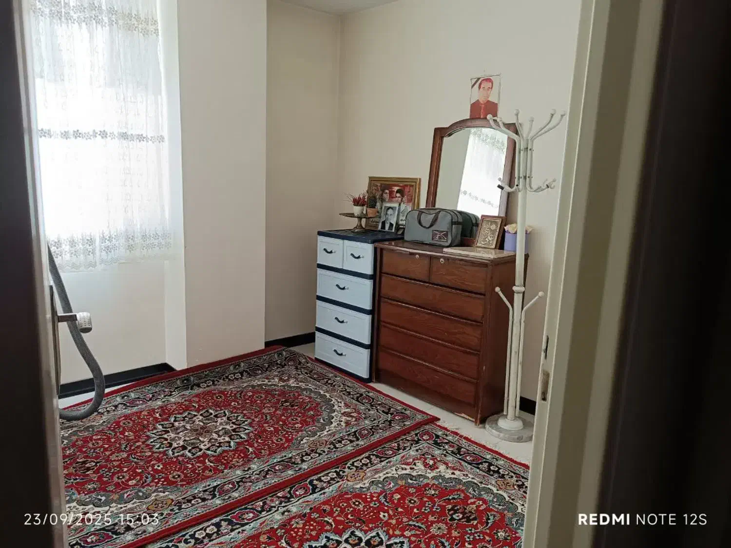 اجاره آپارتمان ۷۵ متر دو خواب پارکینگ اصلی