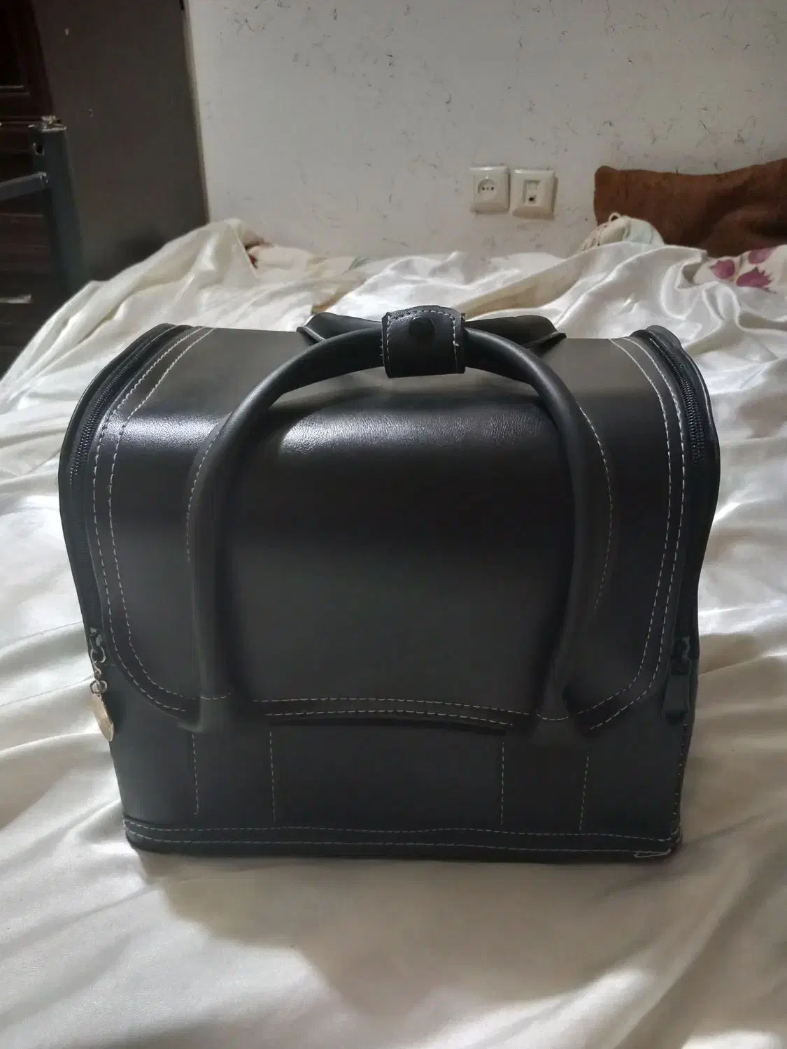 کیف تخصصی کاشت ناخن وآرایشگری|کیف، کفش، کمربند|شیراز, شهرک گلستان|دیوار