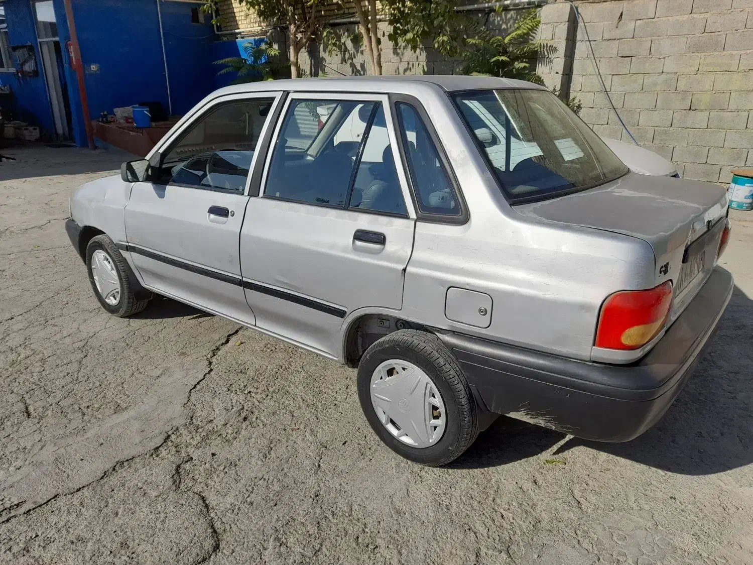 پراید۸۵یه گلگیررنگ یه سرشاسی خوردگی وترک|خودرو سواری و وانت|خمینی‌شهر, |دیوار