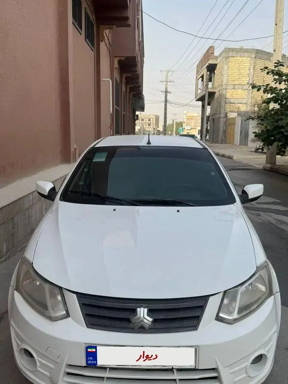 ساینا ۹۸ بی رنگ شاسی پلمپ|خودرو سواری و وانت|بستک, |دیوار