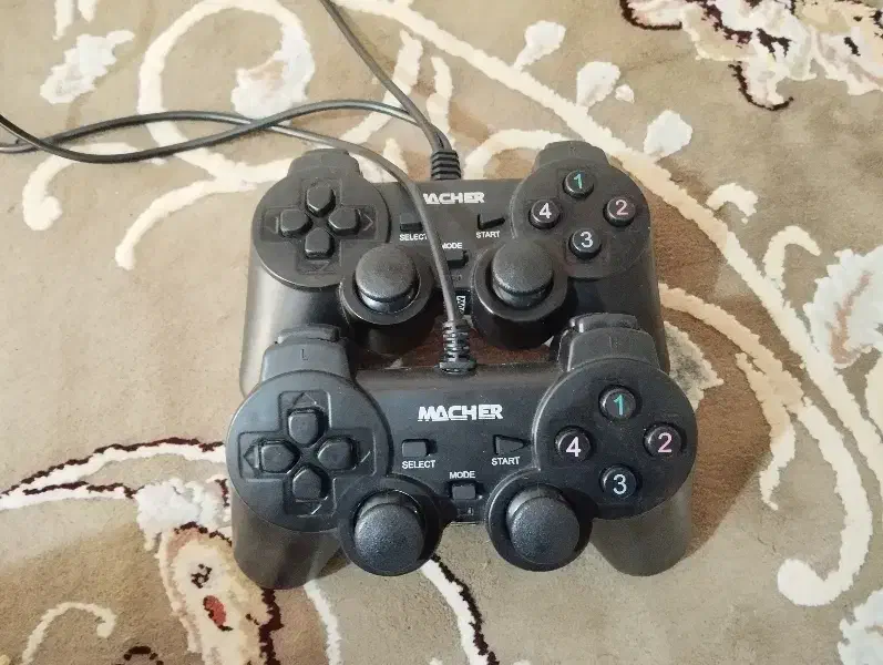 دسته کامپیوتر مچر|کنسول، بازی ویدئویی و آنلاین|قم, زنبیل آباد|دیوار