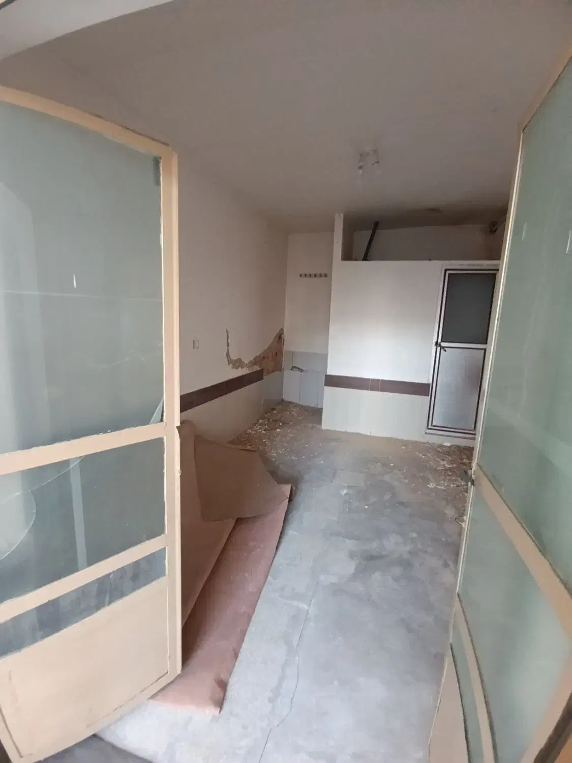 خانه ویلایی واقع از بعثت شمالی|اجارهٔ خانه و ویلا|فردوس (خراسان), |دیوار