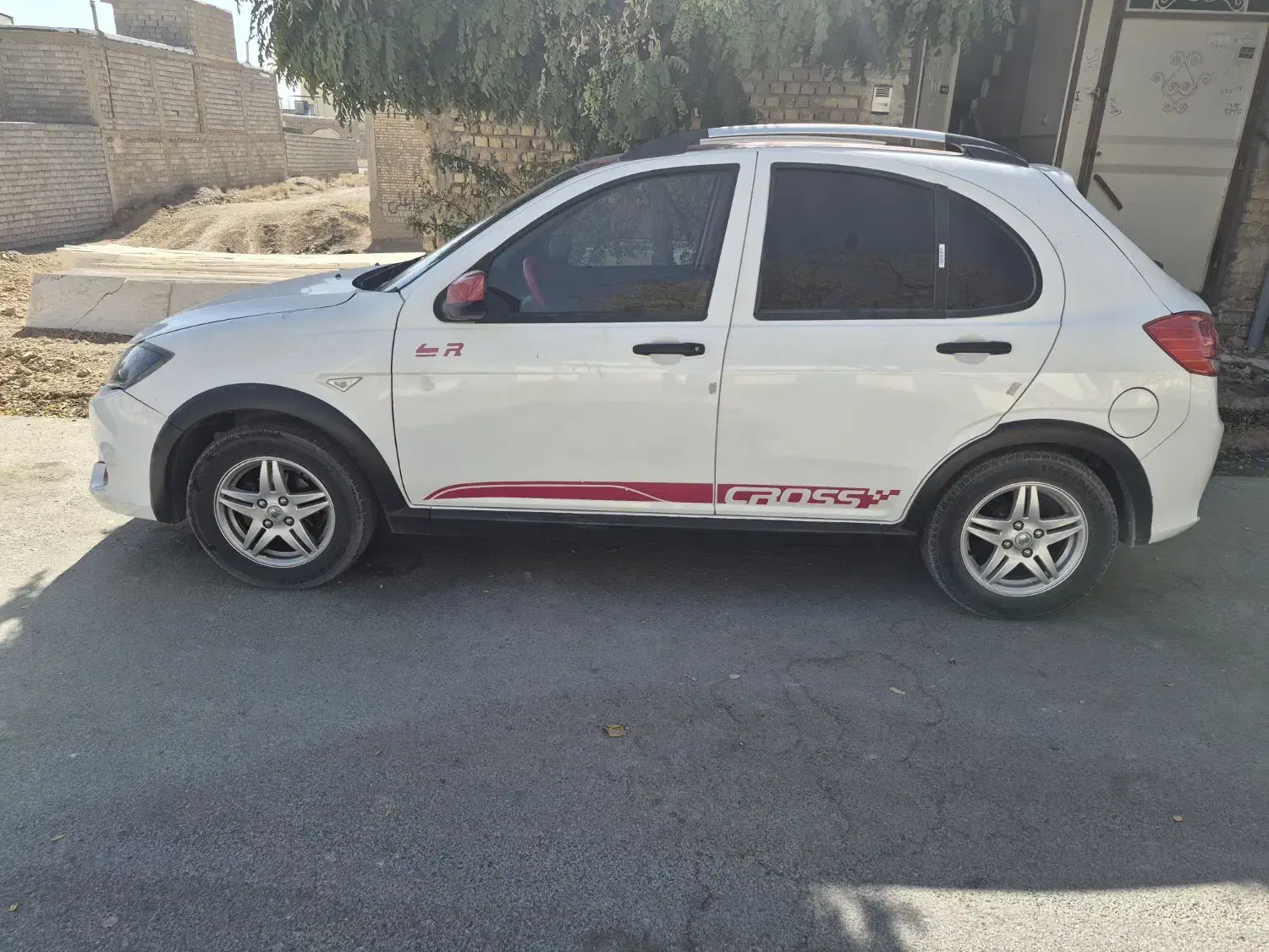 کوئیک R|خودرو سواری و وانت|نجفآباد, حومه نجف آباد|دیوار