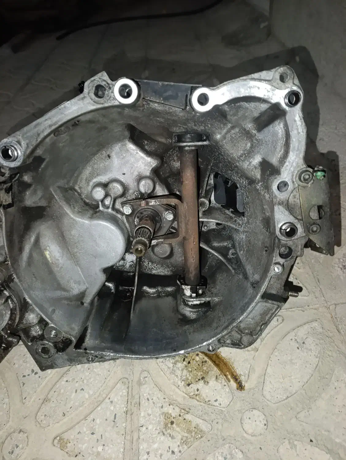 گیربکس1979 اروپایی|قطعات یدکی و لوازم جانبی|همدان, |دیوار