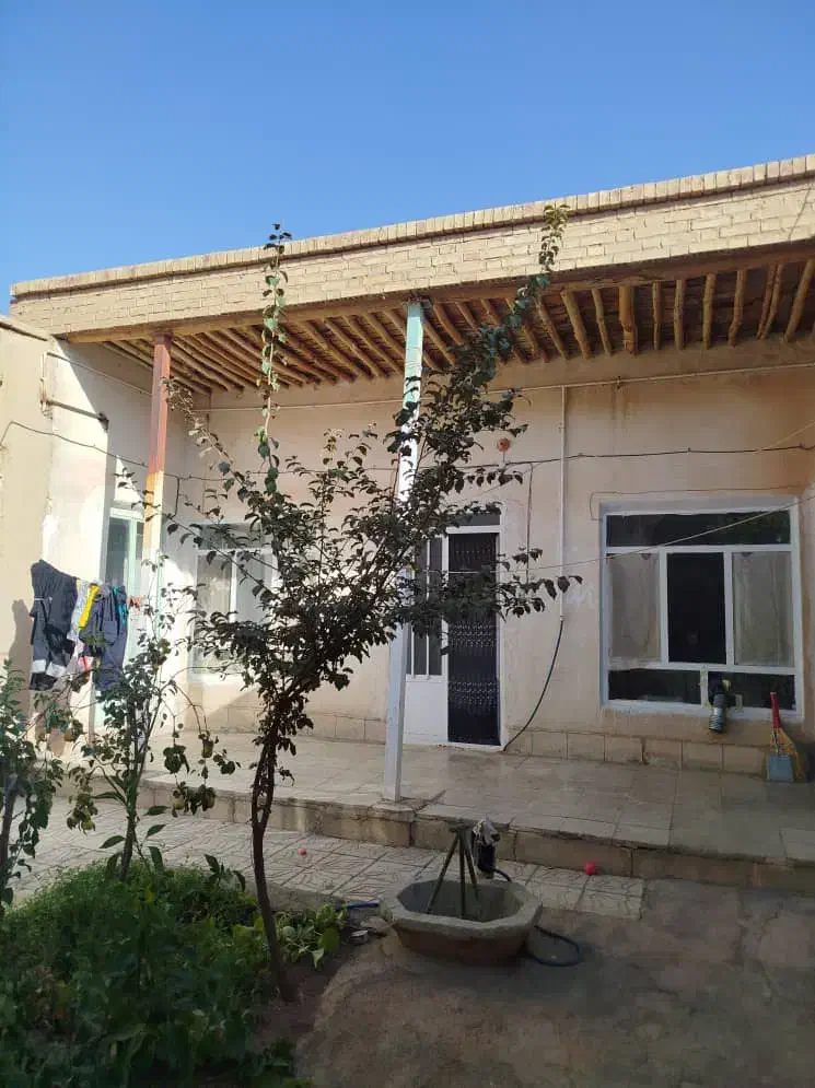 منزل فروشی قدیمی قابل سکونت صغاد|فروش زمین و ملک کلنگی|بهمن صغاد, |دیوار