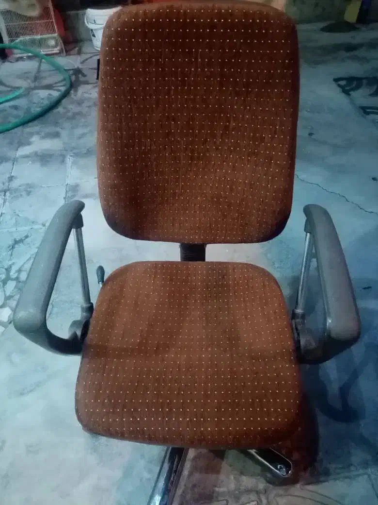 صندلی|میز تحریر و کامپیوتر|شیراز, شهرک قمشه|دیوار