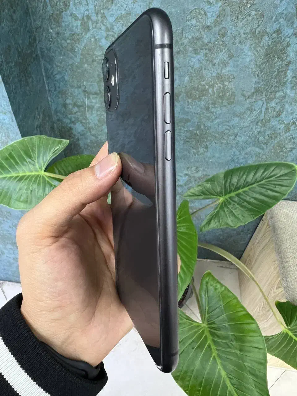 ایفون ۱۱ نرمال|موبایل|کرج, اصفهانیها|دیوار