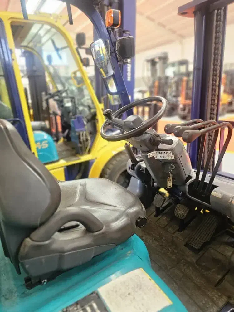 فروش لیفتراک سه تن کوماتسو دو گانه سوز دکل چهارمتر|خودرو سنگین|ری, دولتآباد|دیوار