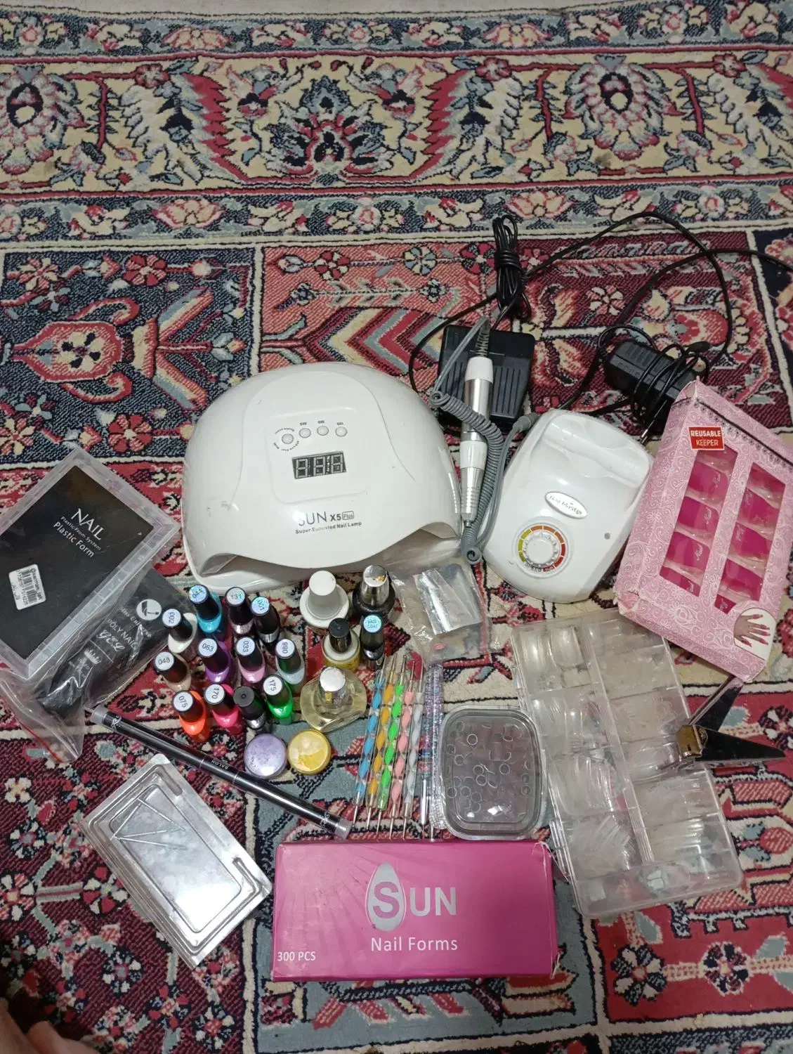 وسایل کاشت ناخن|آرایشی، بهداشتی، درمانی|کرمان, |دیوار