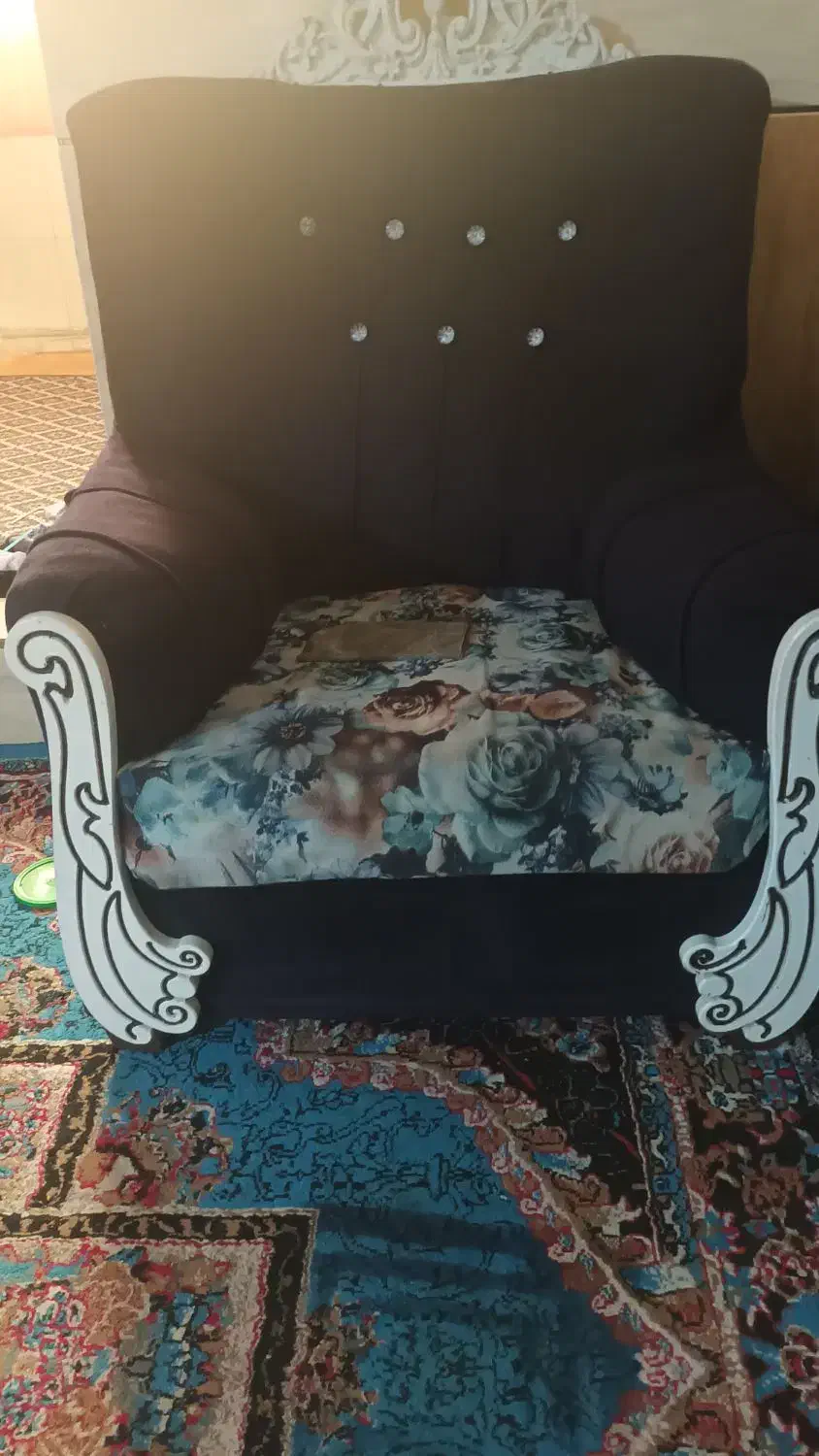 مبل ۷ نفره رایگان|مبلمان خانگی و میز عسلی|بهارستان, |دیوار