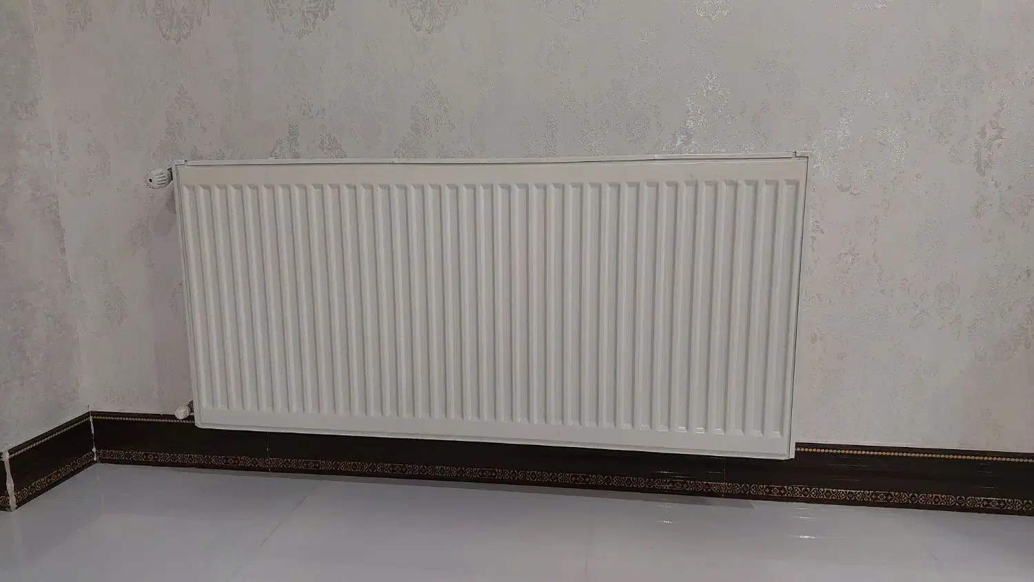 فروش شوفاژ دیواری ۱۲۰ سانتی|آبگرمکن، پکیج، شوفاژ|یاسوج, |دیوار