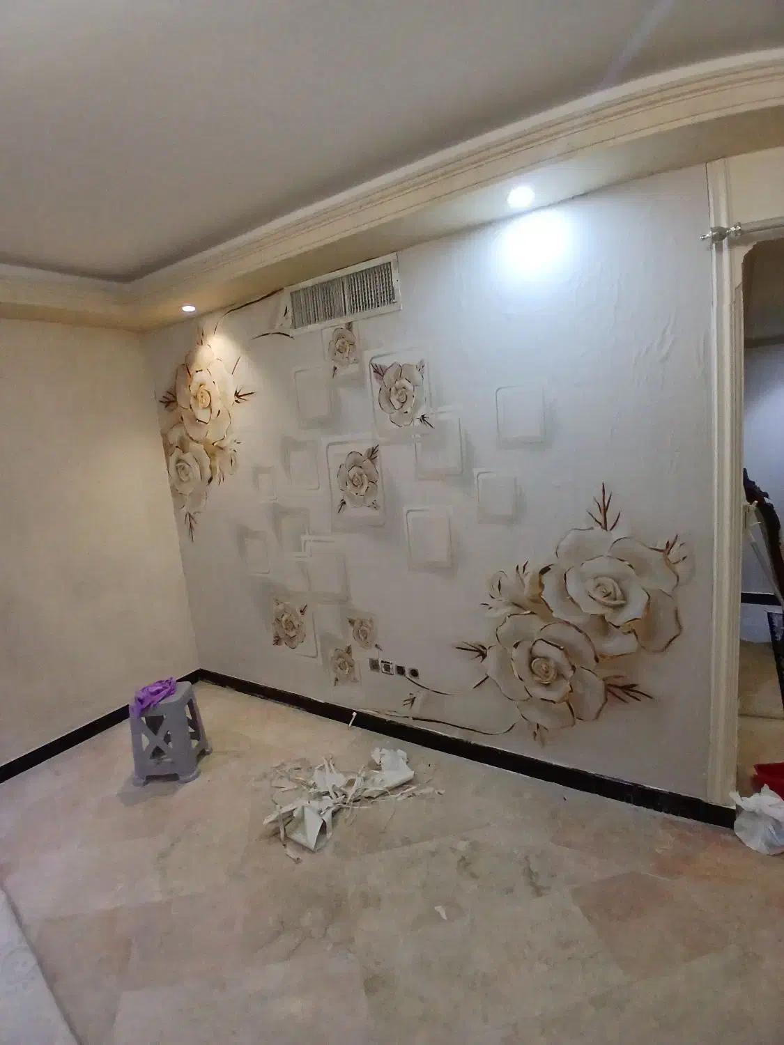 نصب نصاب کاغذدیواری پوستر|خدمات پیشه و مهارت|خرمآباد, |دیوار