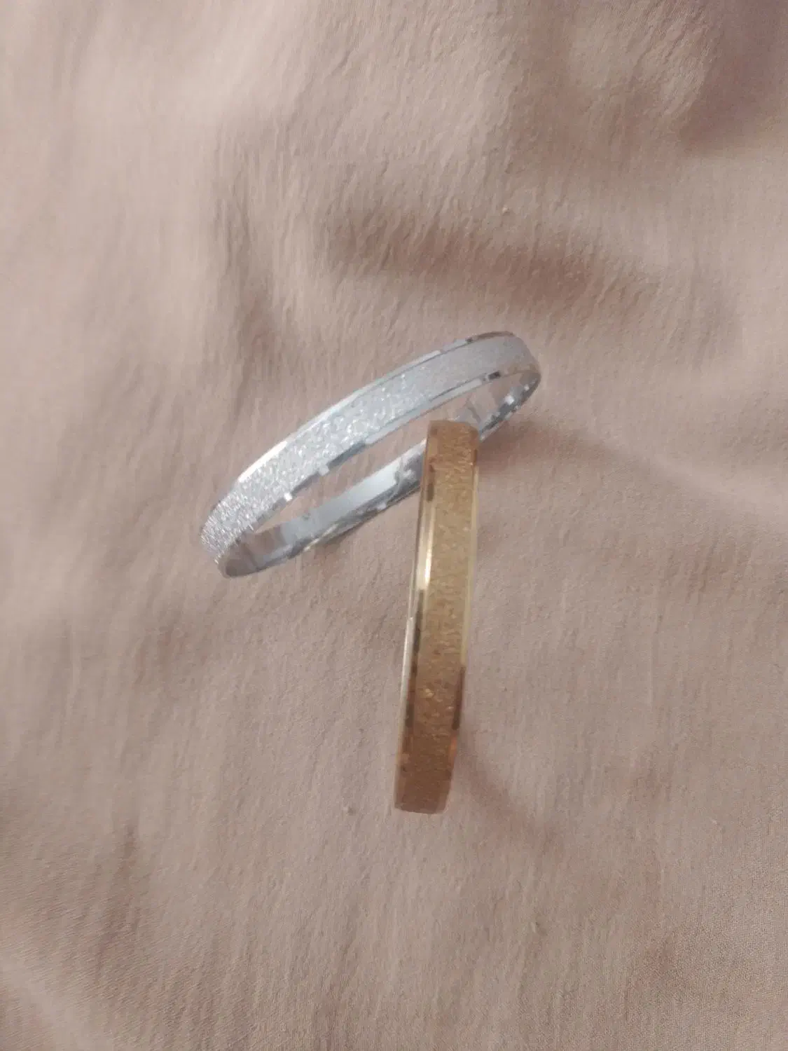 النگوسایز۵|بدلیجات|قم, باغ کرباسی|دیوار