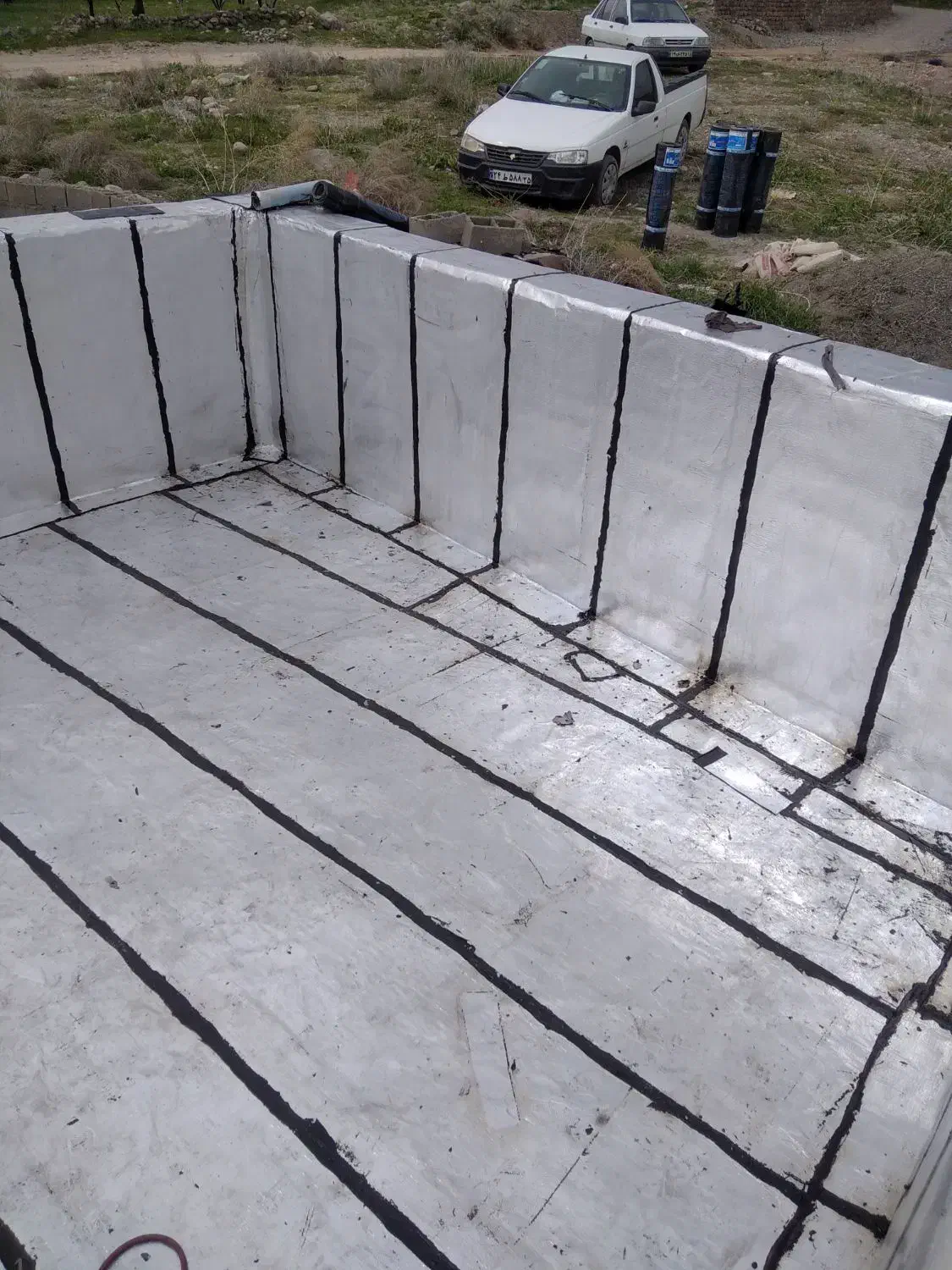 ایزوگام و آسفالت و قیرگونی اطمینان (حتی نیم متر)|خدمات پیشه و مهارت|تبریز, |دیوار