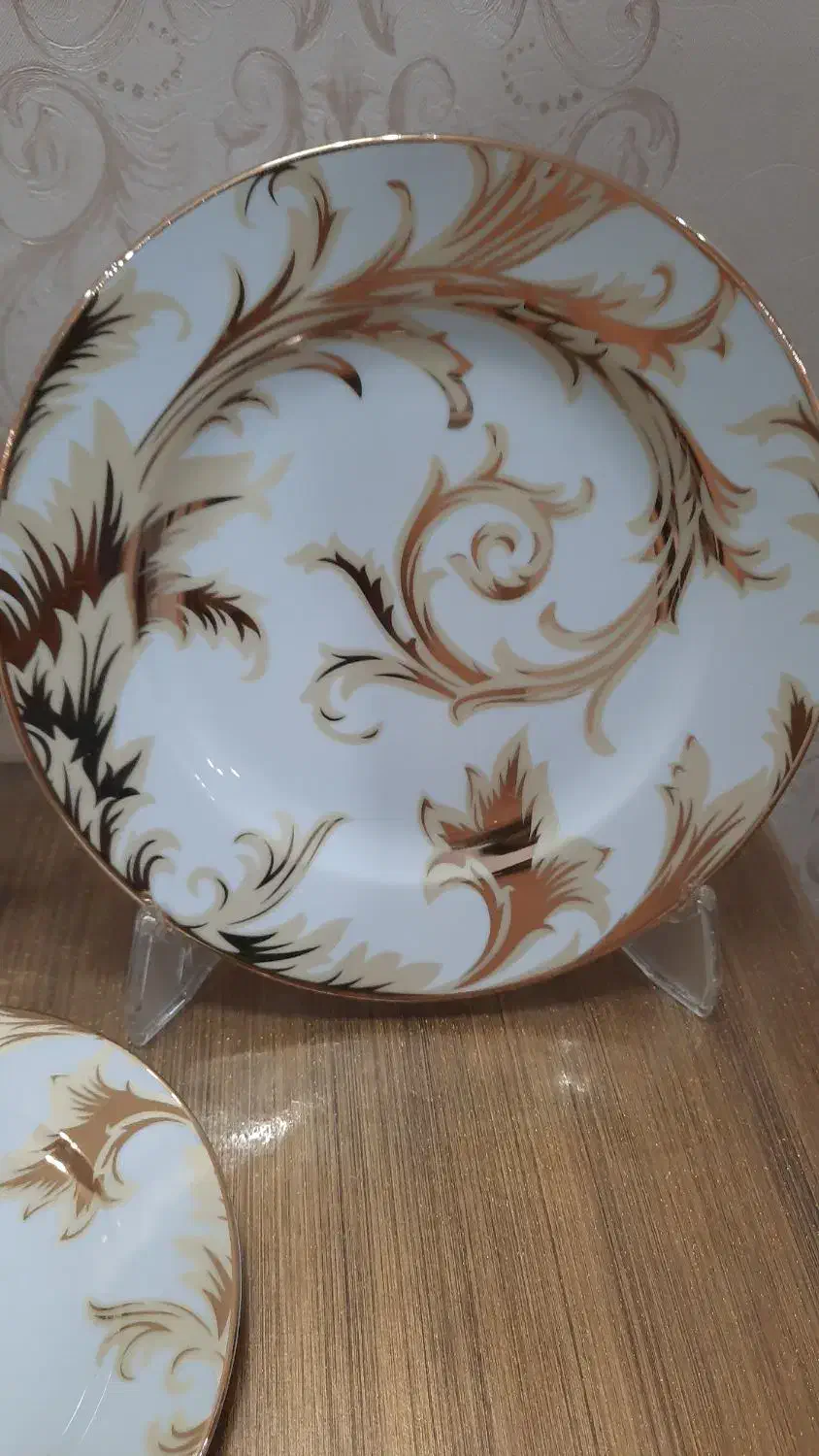 چینی ۱۲ نفره|ظروف سرو و پذیرایی|مشهد, طبرسی شمالی|دیوار