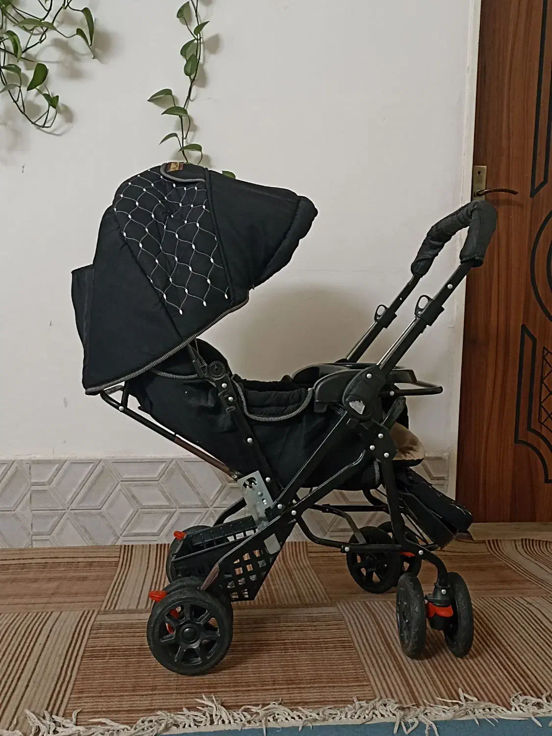 کالسکه وگهواره|کالسکه و لوازم جانبی|مرودشت, ژیان|دیوار