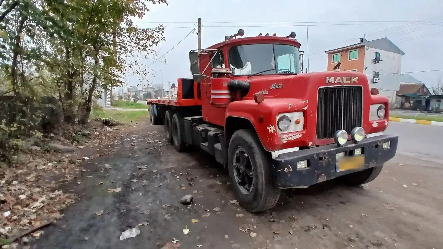 ماک کشنده40 تن|خودرو سنگین|شفت, |دیوار