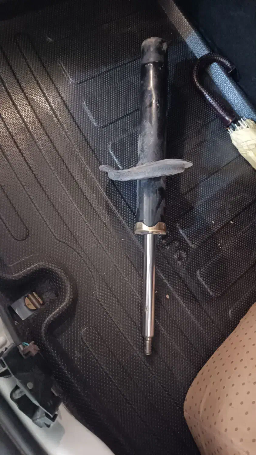 کمک فنر ۲۰۷|قطعات یدکی و لوازم جانبی|پردیس, فاز ۱|دیوار