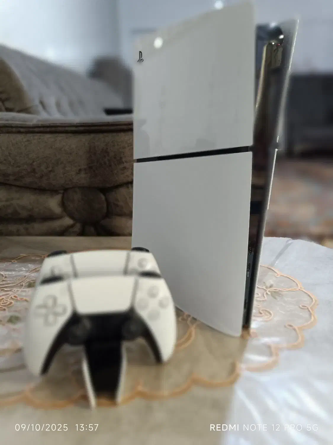 کنسول ps5 دیجیتال دو دسته همراه با پایه شارژ|کنسول، بازی ویدئویی و آنلاین|پارسآباد, |دیوار