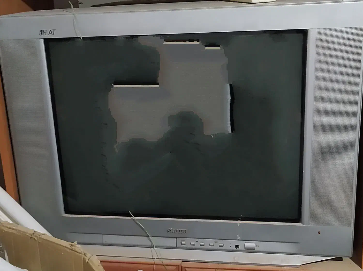 تلویزیون|تلویزیون و پروژکتور|بم, |دیوار