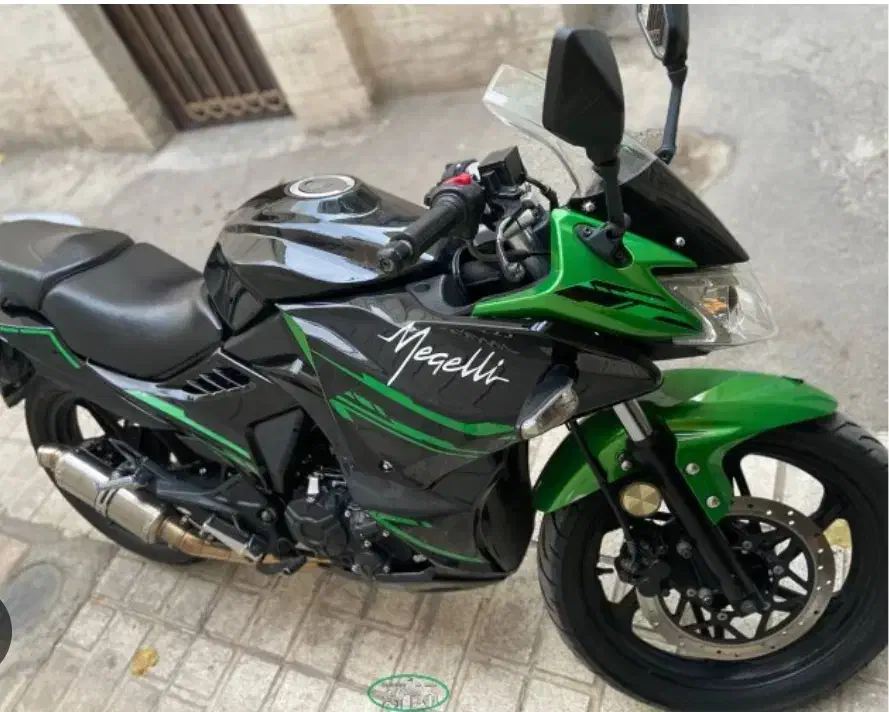 مگلی 200|موتورسیکلت|سیرجان, |دیوار