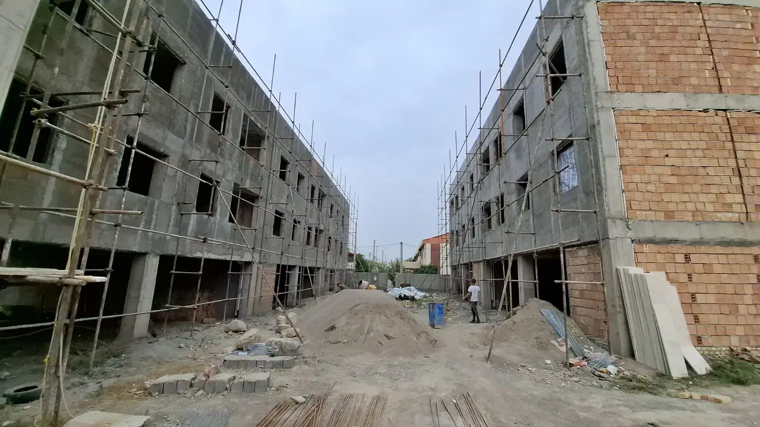 سیمانکاری نما شسته|خدمات پیشه و مهارت|گنبد کاووس, |دیوار