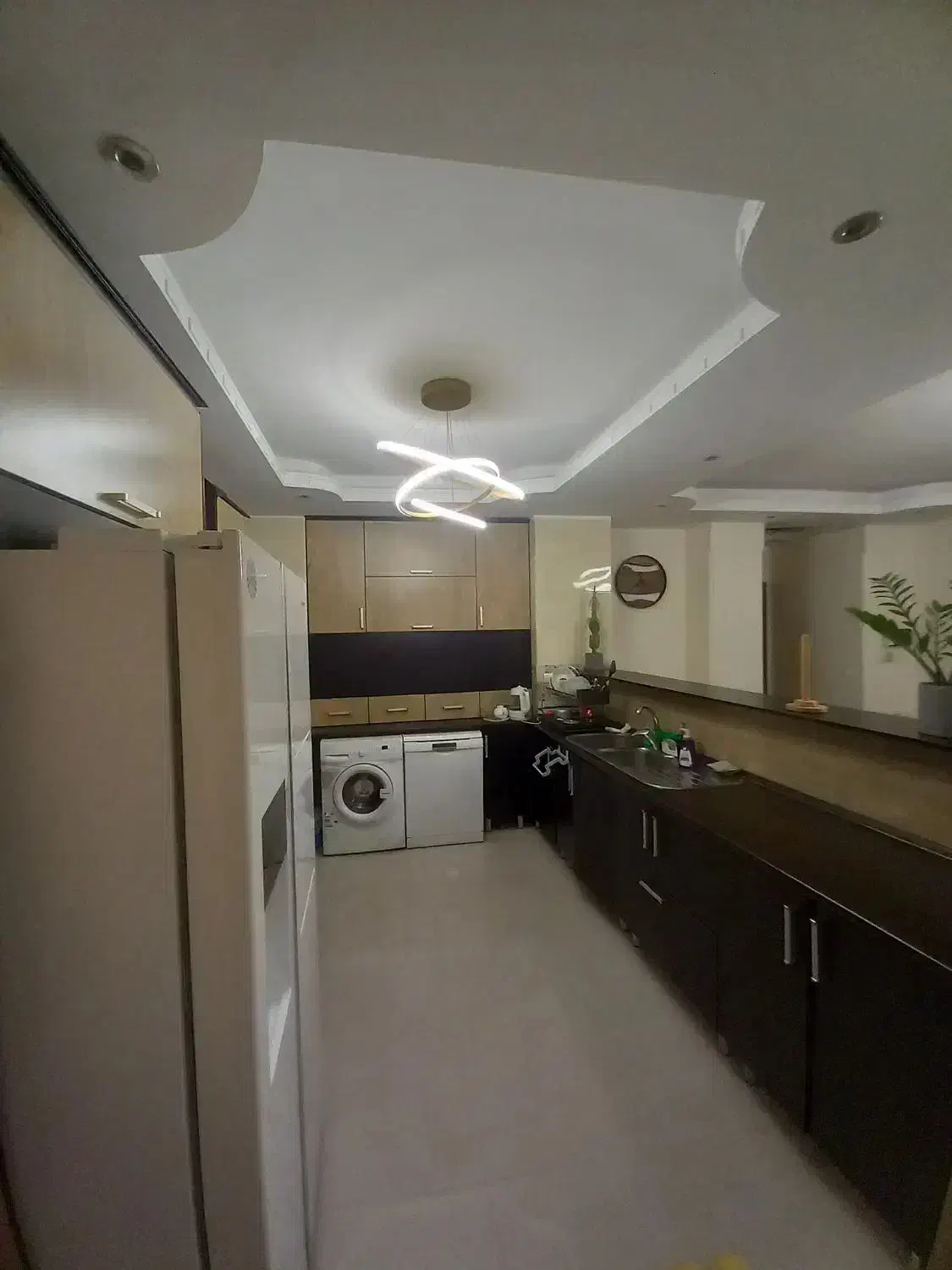 ۷۰ متر سالن پرده خور فول بازسازی