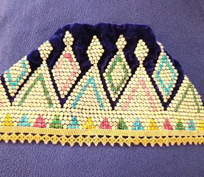 لچک|لباس|مسجد سلیمان, |دیوار