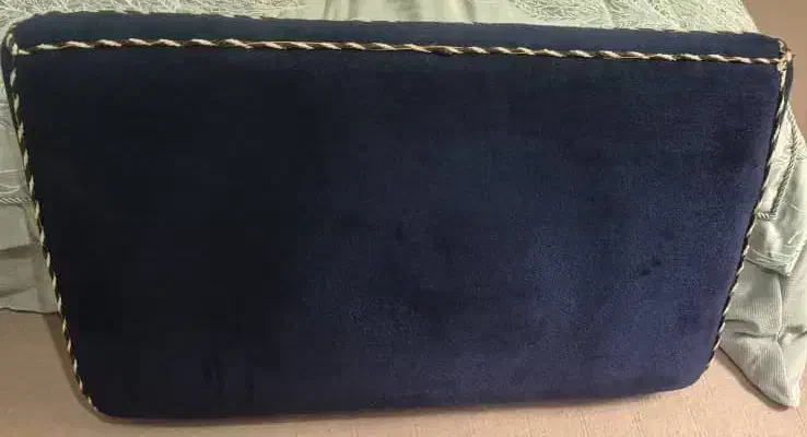 پشتی فرشی|پشتی|هشتگرد, شهرک بعثت|دیوار