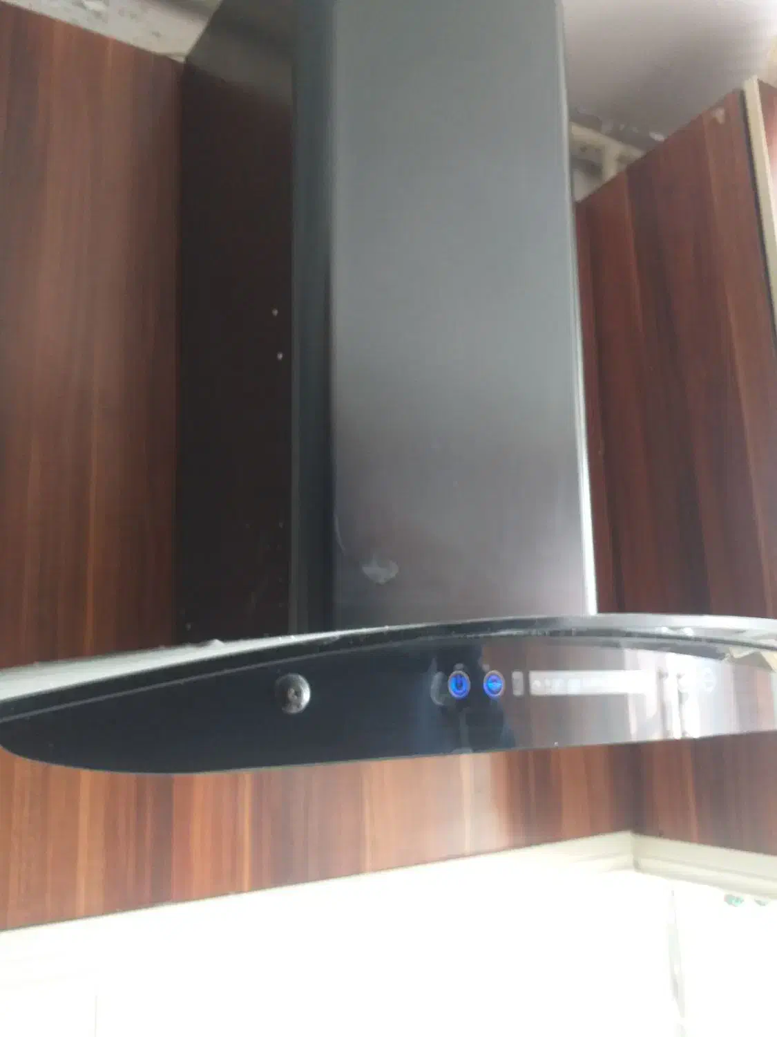 هود کن|هود|اراک, |دیوار