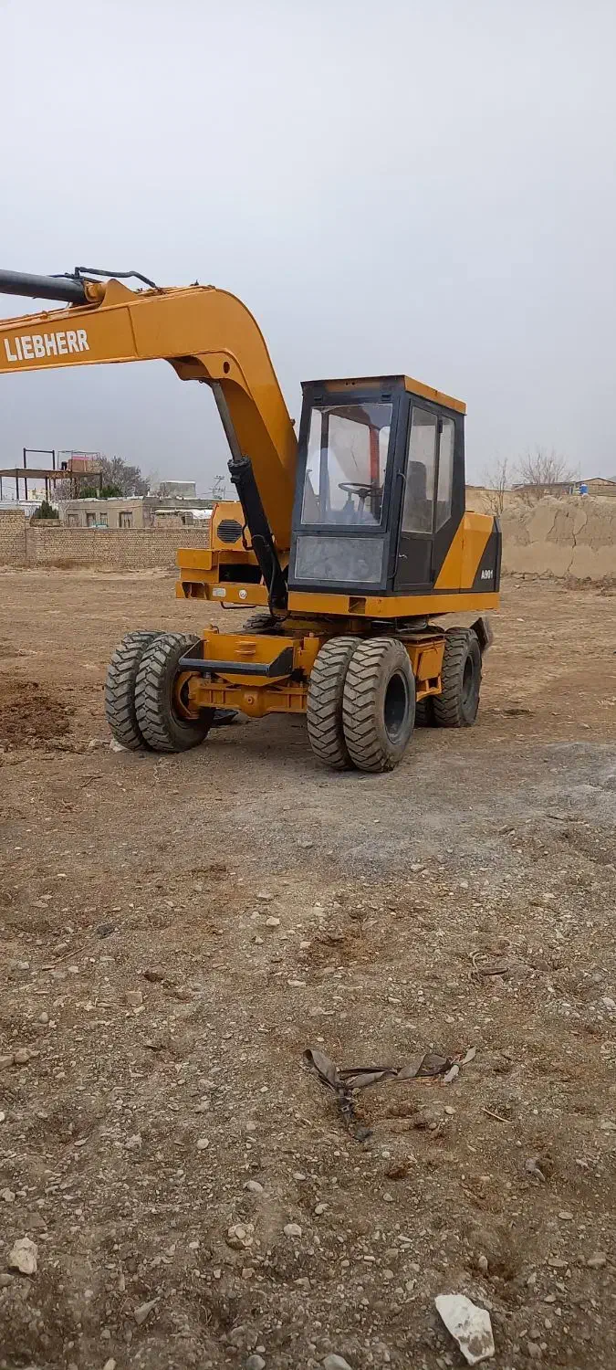 بیل لاستیکی لیبهر a901|خودرو سنگین|تهران, حر|دیوار