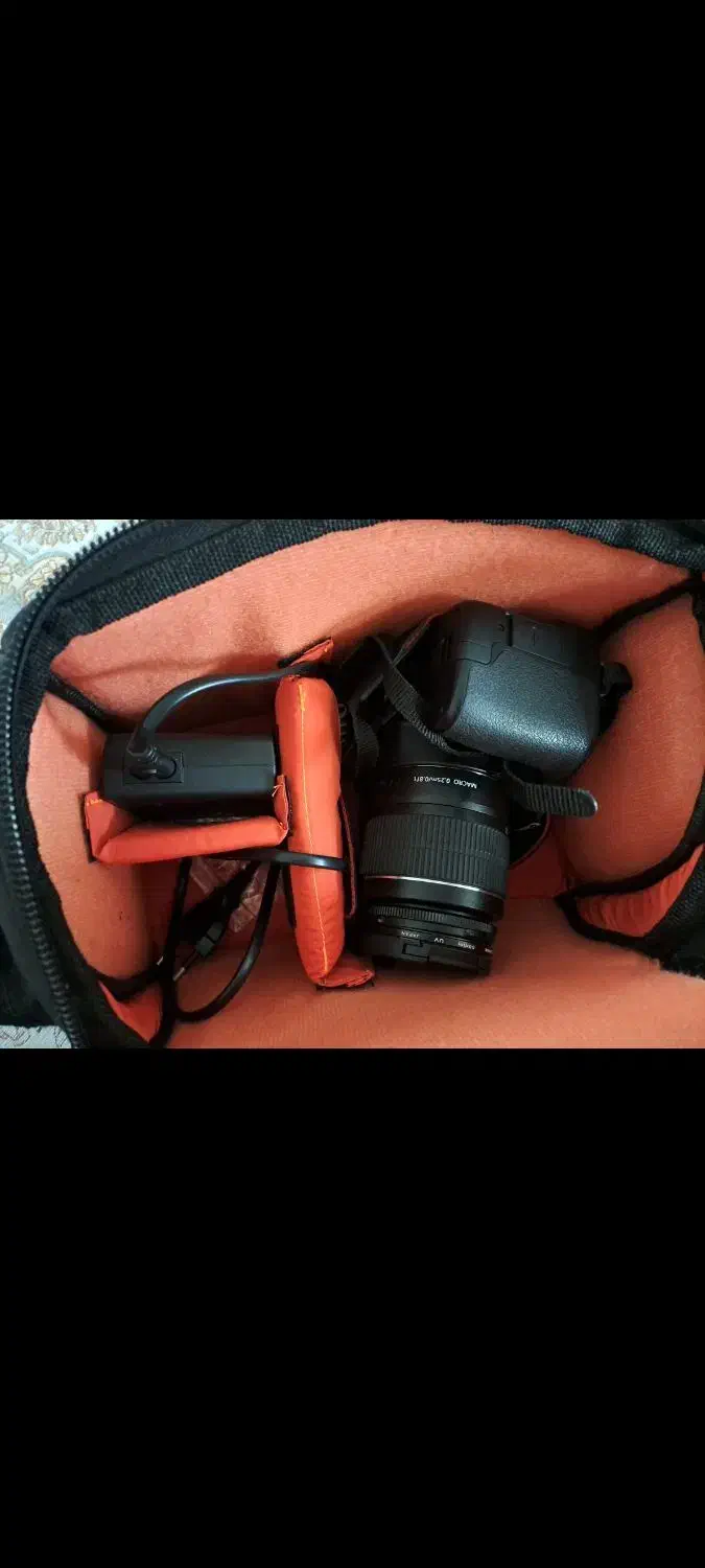 دوربین Canon 250D به همراه لنز 55-18|دوربین عکاسی و فیلم‌برداری|آمل, |دیوار
