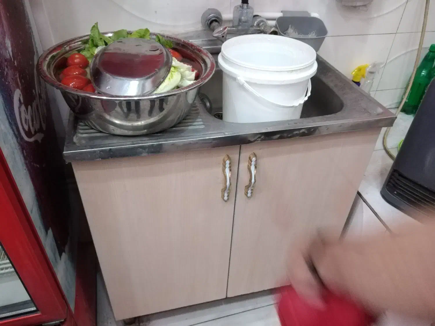 بعلت جمع آوری مغازه به فروش میرسد|فروشگاه و مغازه|مشهد, کوشش|دیوار