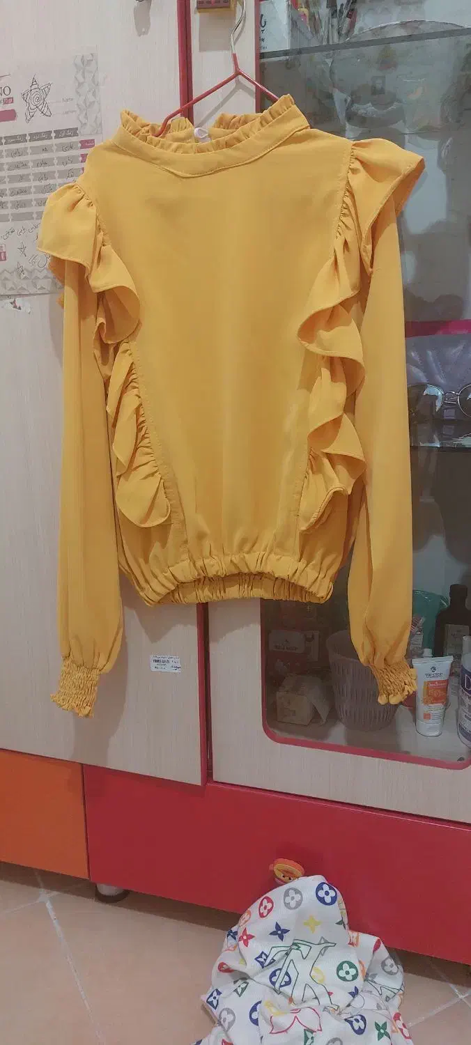 مناسب ۸.۹ سال|کفش و لباس بچه|گرگان, |دیوار