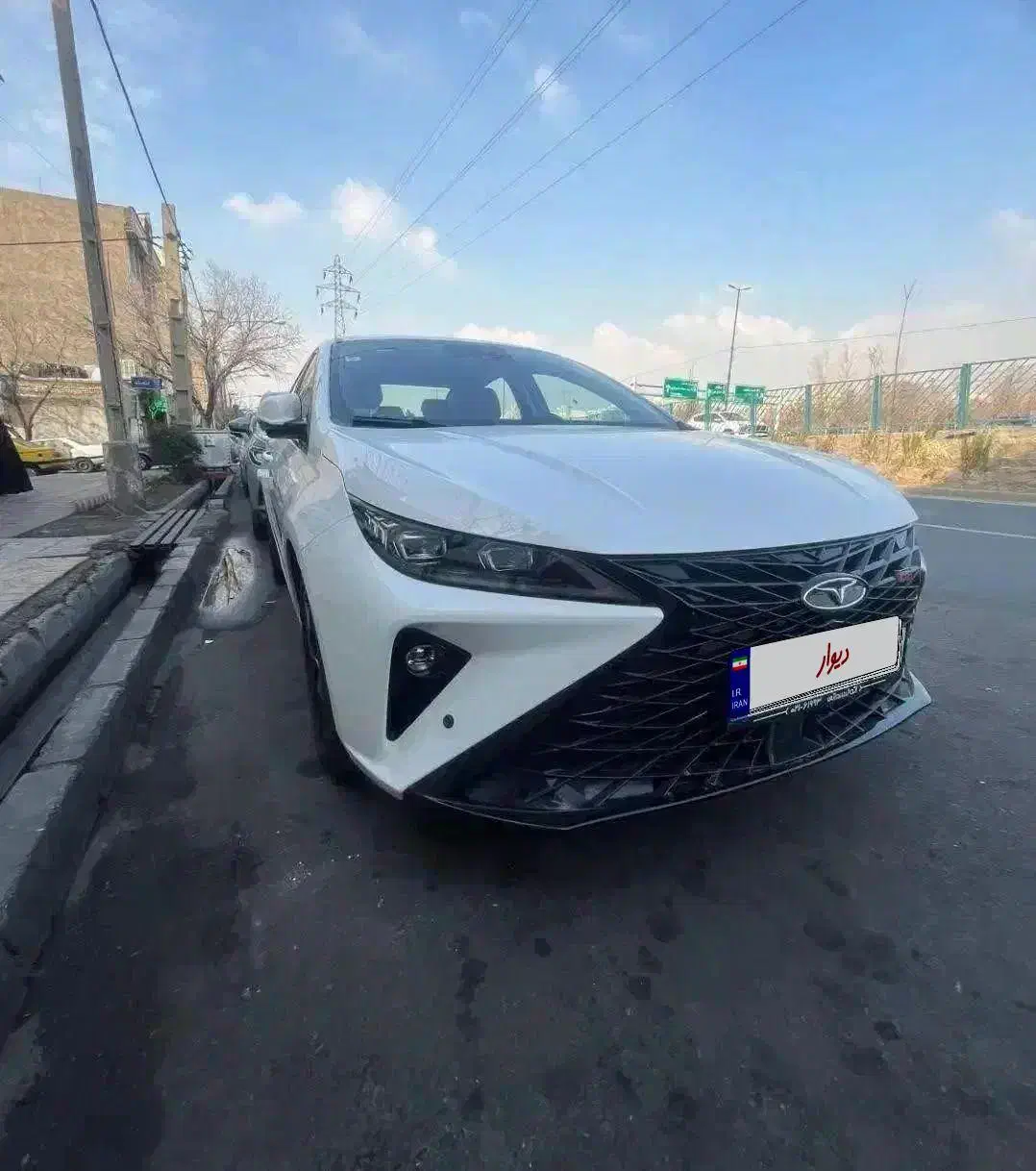 آریزو ۶ جی تی مدل ۴۰۳ لاکاغذی سفید و مشکی|خودرو سواری و وانت|اصفهان, شاهد|دیوار