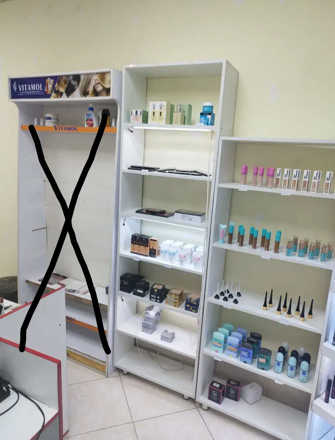 کمد لوازم آرایشی|بوفه، ویترین، کنسول|رباطکریم, مسکن مهر آبشناسان|دیوار