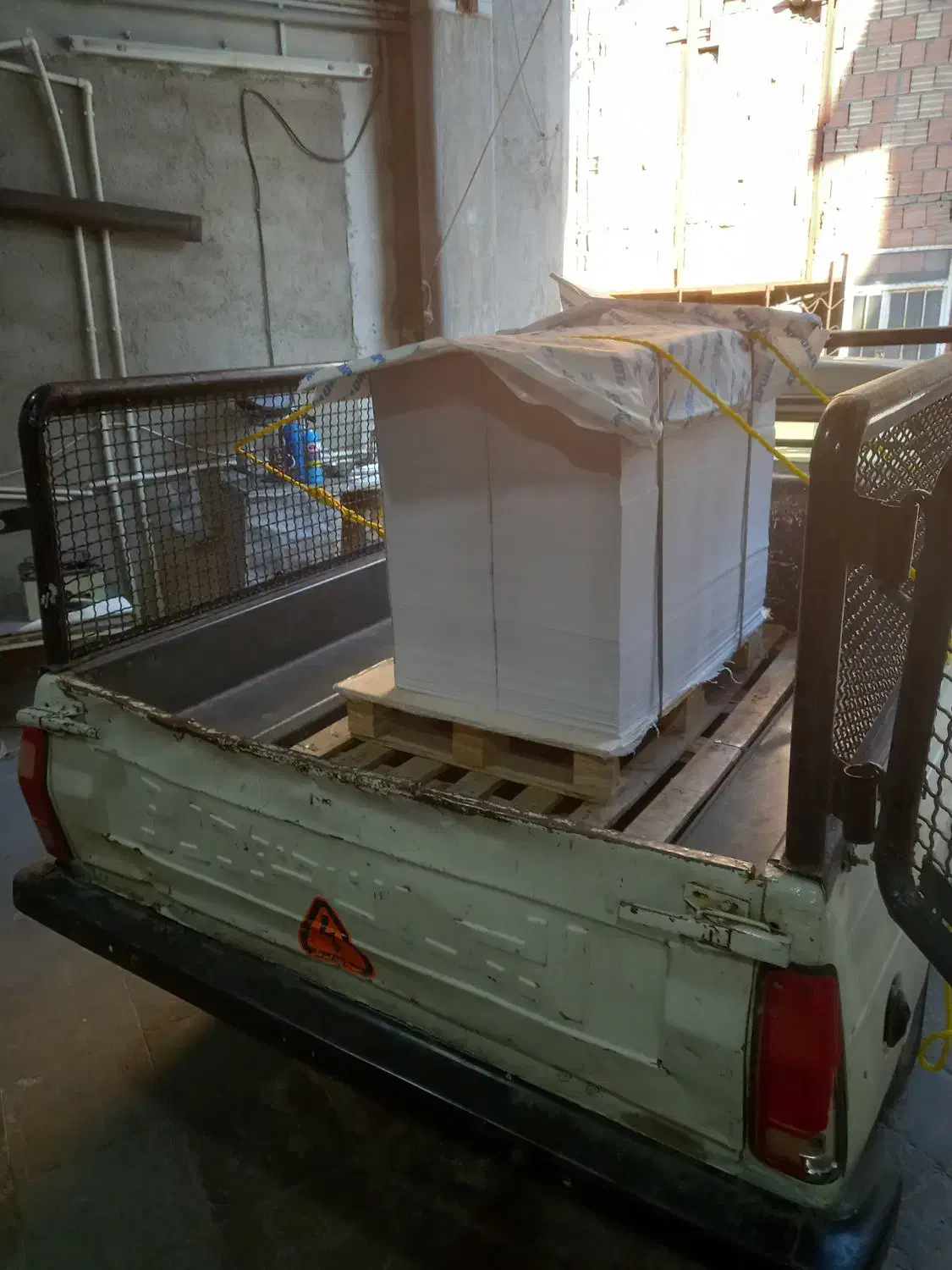 وانت بارشبانه روزی اثاث منزل و..باکارگروبدون کارگر|خدمات حمل و نقل|تبریز, |دیوار