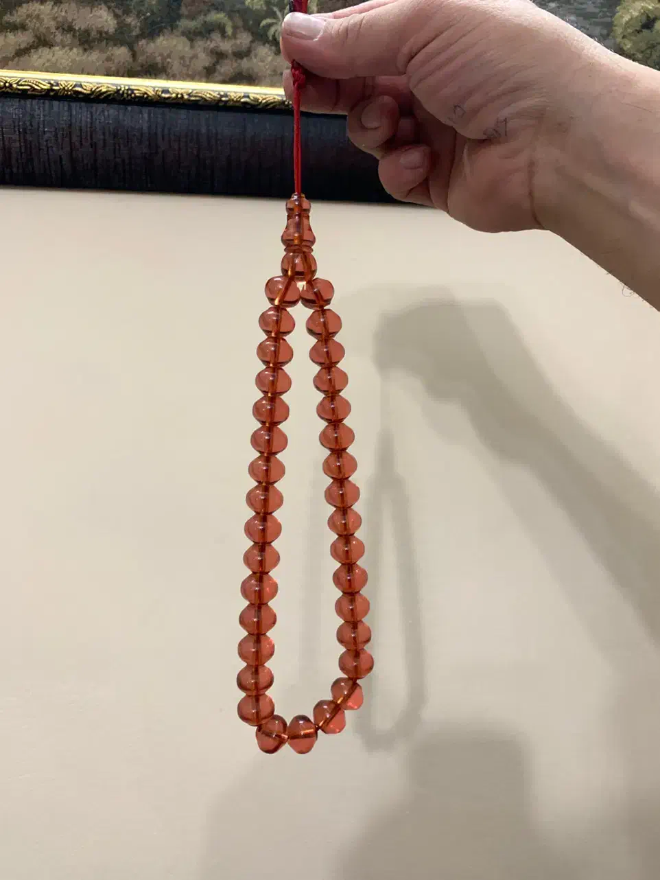 تسبیح|کلکسیون اشیاء عتیقه|صفادشت, |دیوار