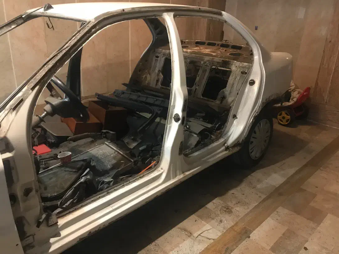 بدنه سقف ستون سمند|قطعات یدکی و لوازم جانبی|تهران, تهرانپارس جنوبی|دیوار