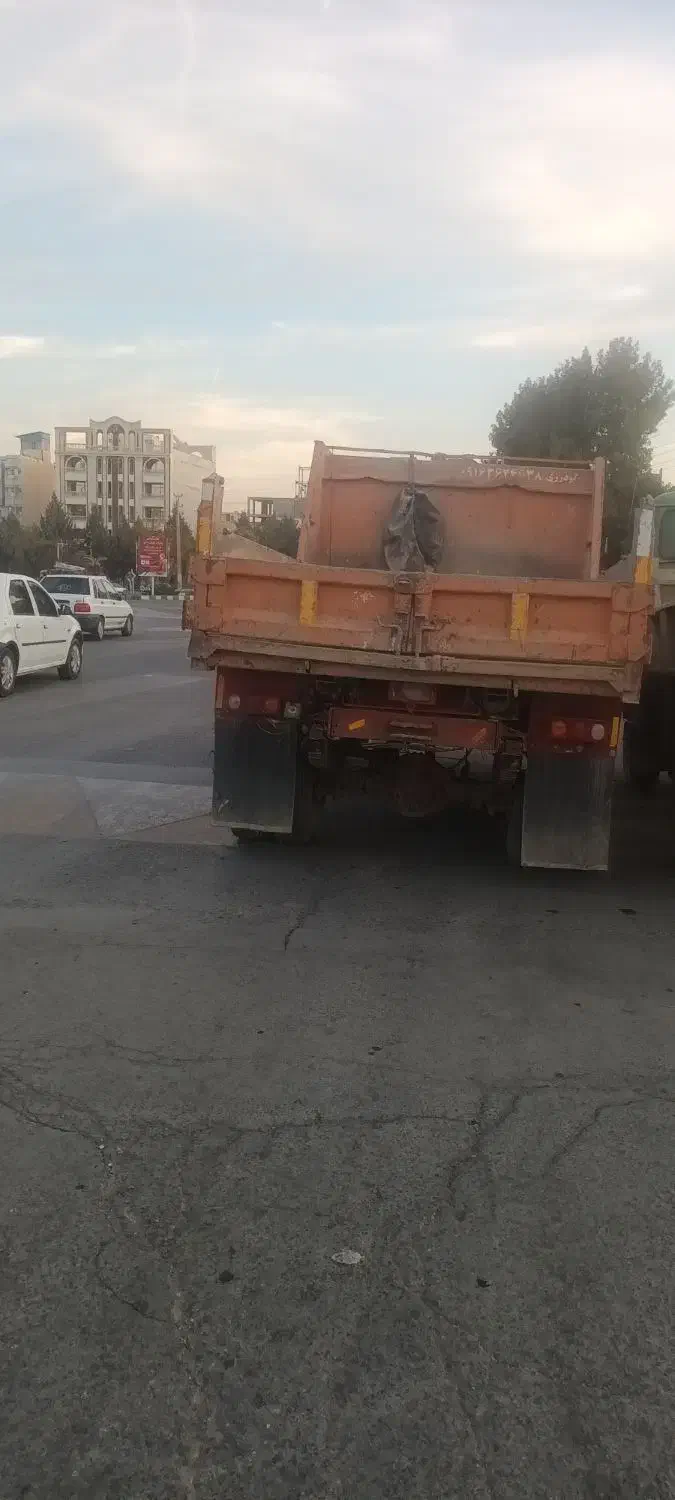 خاور کمپرسی 608 مدل ۶۳|خودرو سنگین|بروجرد, |دیوار