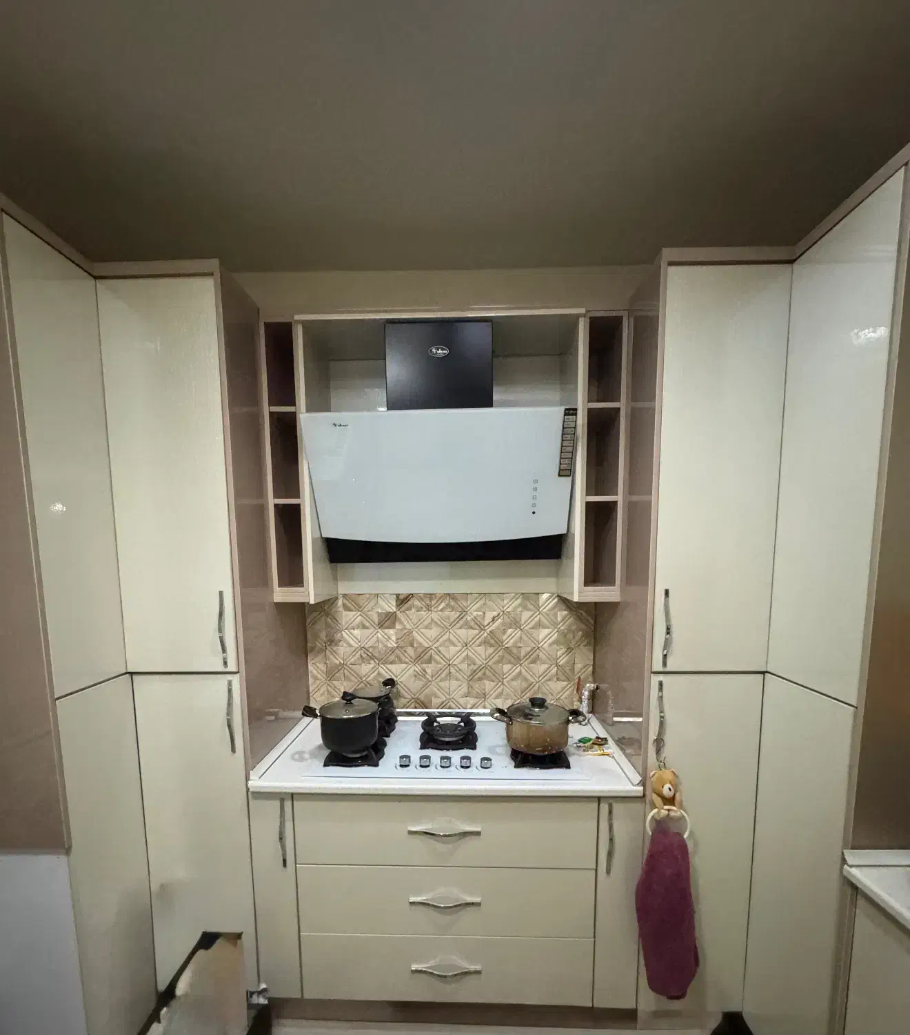 کابینت و دکور ام دی اف به همراه هود و سینک|جاکفشی، کمد، دراور|تهران, ستارخان|دیوار